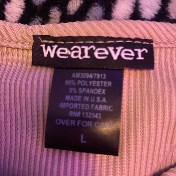 skirt and shirt set - Picture 3 of 3